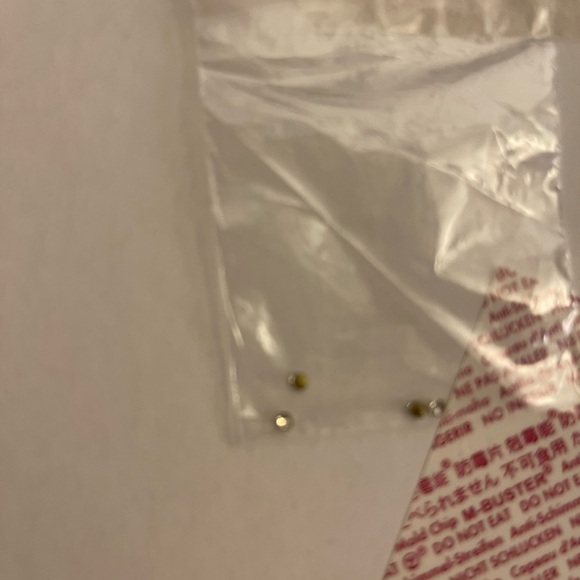 Badgley Mischka Embelished peep toe 3 inch heels in champagne satin - Picture 7 of 7